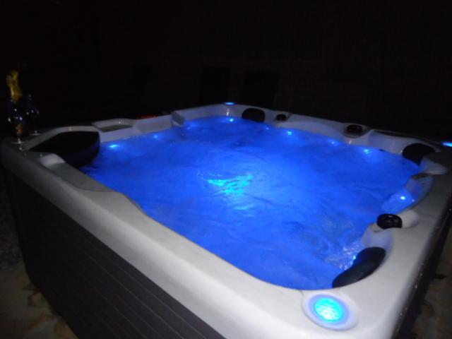 Holiday Home Istra With Jacuzzi Μεντουλίν Εξωτερικό φωτογραφία