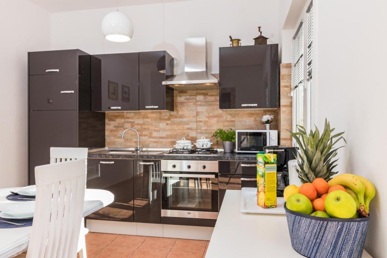 Holiday Home Istra With Jacuzzi Μεντουλίν Εξωτερικό φωτογραφία